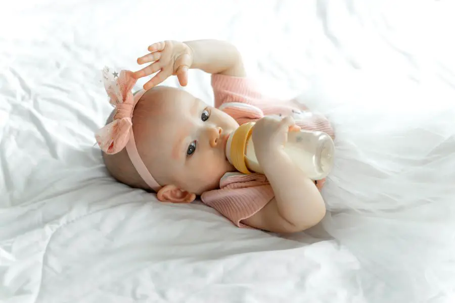 nowoczesne-butelki-dla-niemowląt-wygoda-nowoczesność