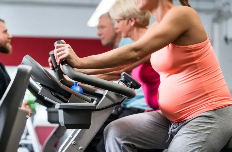 rower w ciąży - kiedy lepiej zrezygnować