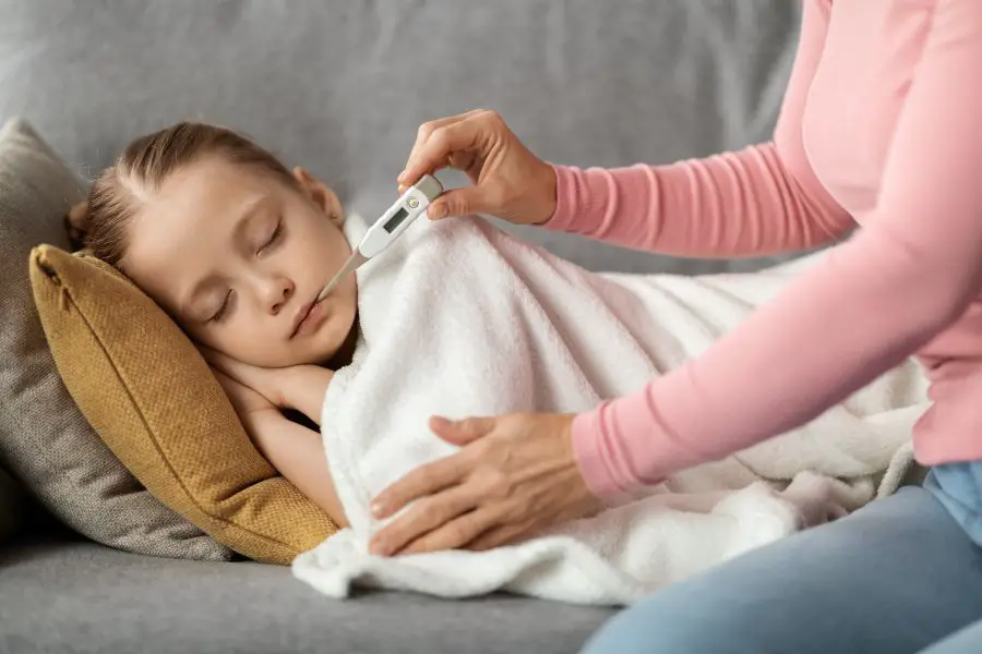gorączka u dziecka – kiedy do szpitala - wysoka temperatura ciała
