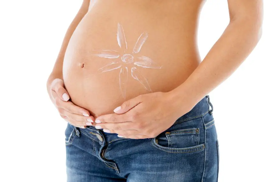 opalanie w ciąży - opalanie w pierwszym i trzecim trymestrze