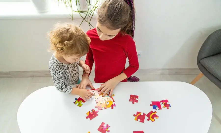 zabawki edukacyjne - drewniane puzzle